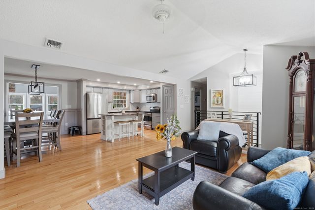 484 Jude Lane, Southington, CT 06489