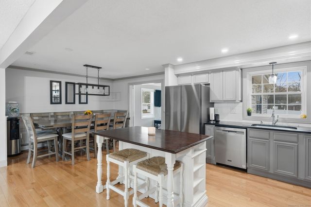 484 Jude Lane, Southington, CT 06489