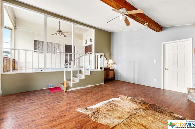 2080 Woodrow Center Road, Kingsbury, TX 78638