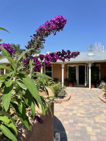 7 WILDWOOD Lane, Peralta, NM 87042