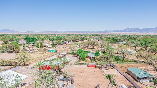 7 WILDWOOD Lane, Peralta, NM 87042