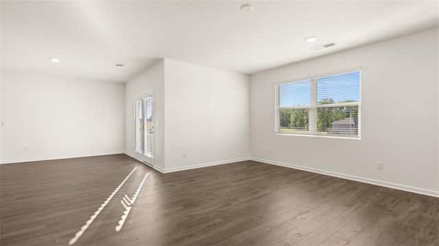 92 White Spruce Way, Newnan, GA 30265