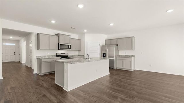 92 White Spruce Way, Newnan, GA 30265