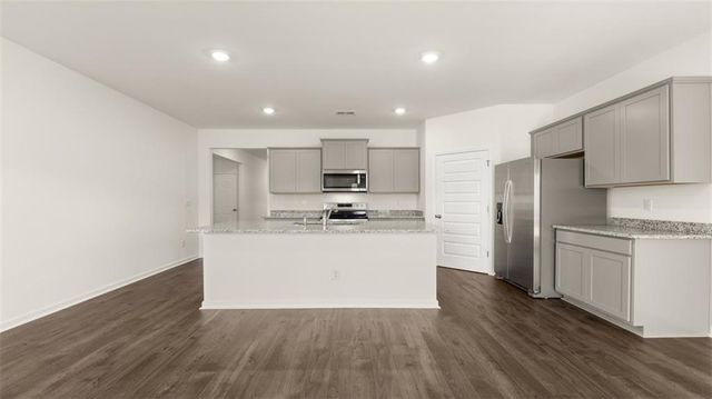 92 White Spruce Way, Newnan, GA 30265