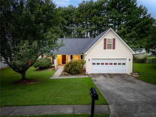 1820 Fort Daniels Trail, Dacula, GA 30019