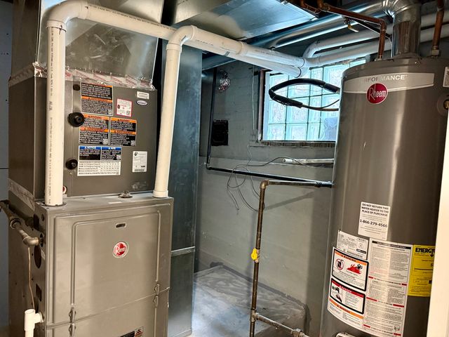 7945 S Perry Avenue, Chicago, IL 60620