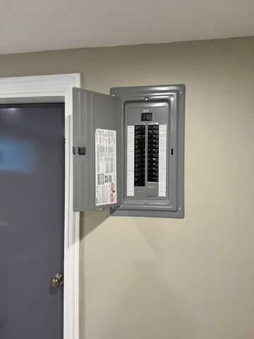 7945 S Perry Avenue, Chicago, IL 60620