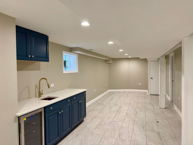 7945 S Perry Avenue, Chicago, IL 60620