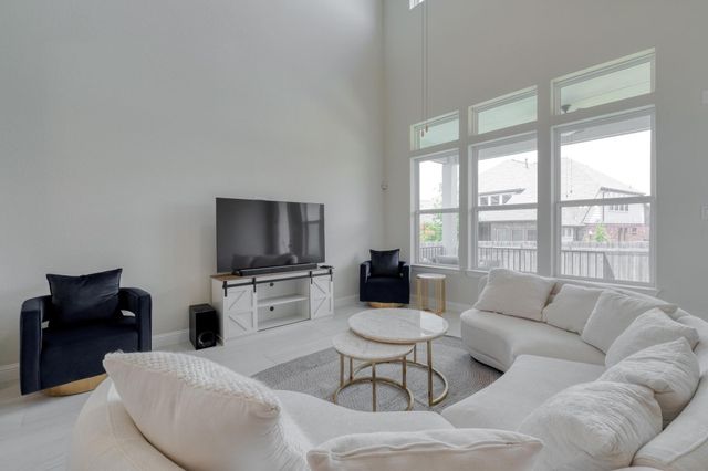 4304 Allenbrook DR, Pflugerville, TX 78660