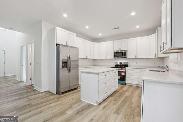 7884 Winkman Drive, Fairburn, GA 30213