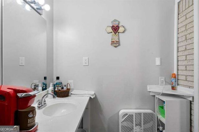 5839 Darry Circle, Norcross, GA 30093