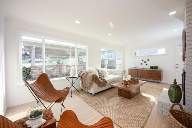 249 Sevilla Avenue, El Granada, CA 94018