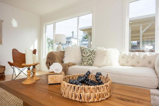 249 Sevilla Avenue, El Granada, CA 94018