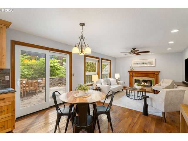 5481 Windsor Ter, West Linn, OR 97068