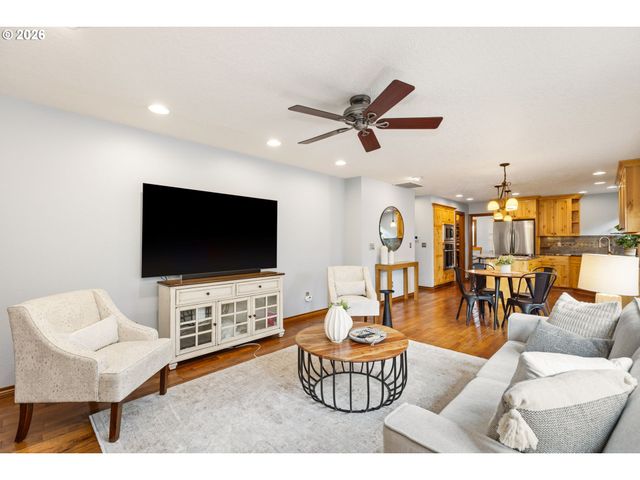 5481 Windsor Ter, West Linn, OR 97068