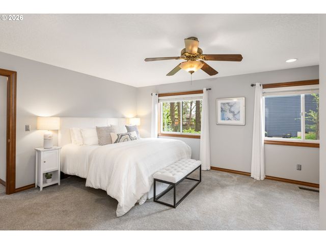 5481 Windsor Ter, West Linn, OR 97068