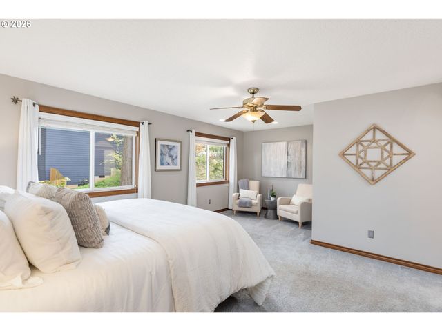 5481 Windsor Ter, West Linn, OR 97068