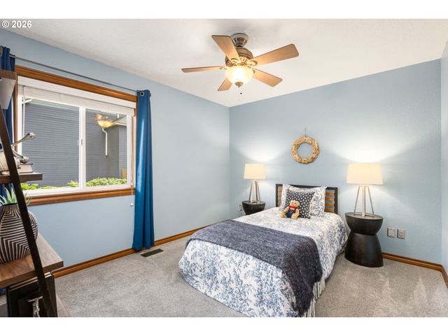 5481 Windsor Ter, West Linn, OR 97068