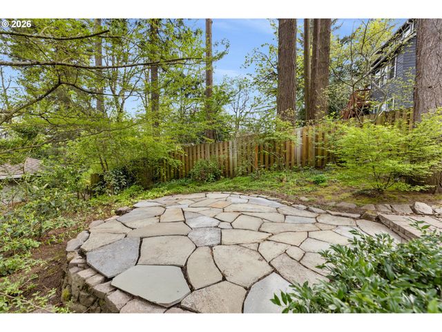 5481 Windsor Ter, West Linn, OR 97068