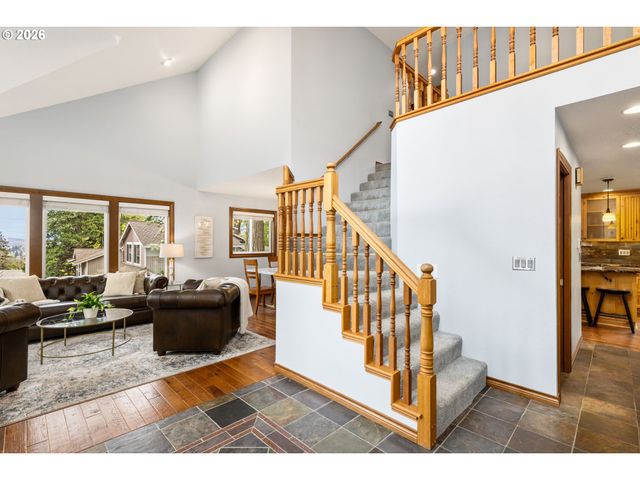 5481 Windsor Ter, West Linn, OR 97068