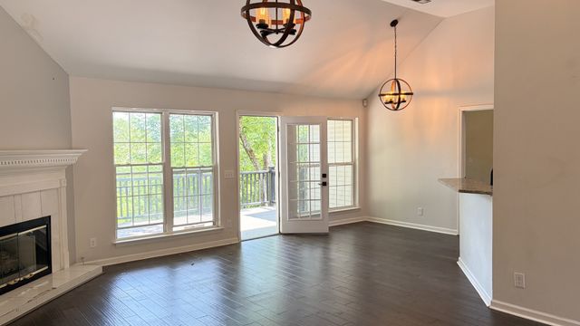 5377 Windypine Dr, Nashville, TN 37211