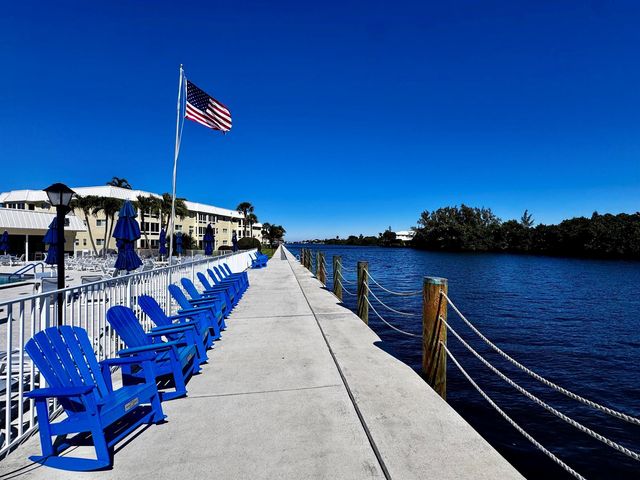 32 Colonial Club Drive 203, Boynton Beach, FL 33435