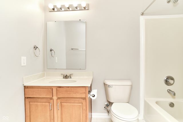 14313 Harrison Parkway, Fishers, IN 46038