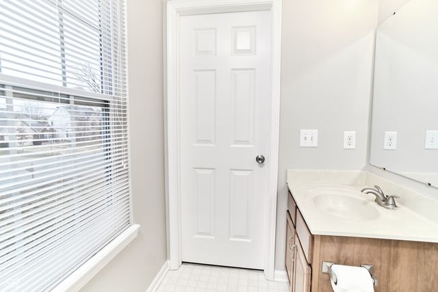 14313 Harrison Parkway, Fishers, IN 46038