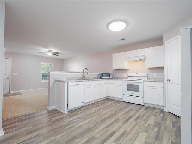 151 Saddle Brooke Trace, Brunswick, GA 31525