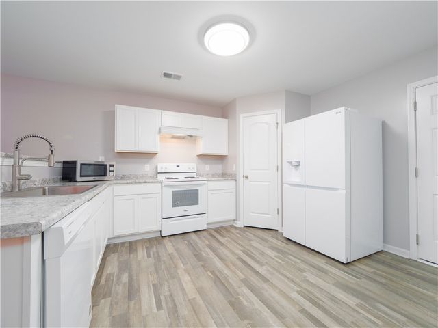 151 Saddle Brooke Trace, Brunswick, GA 31525