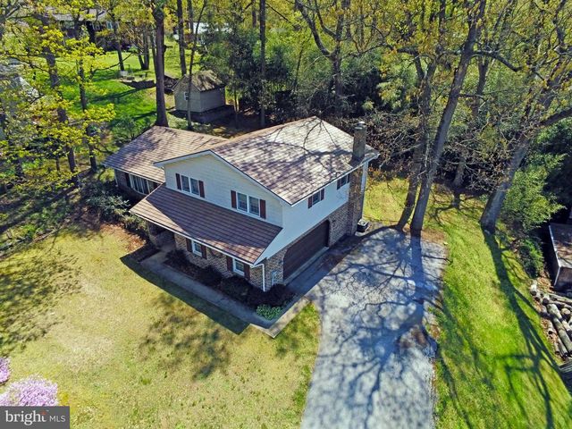 6540 MOUNTAIN DR, Chambersburg, PA 17202