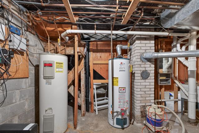 128 River Street, Elk Rapids, MI 49629