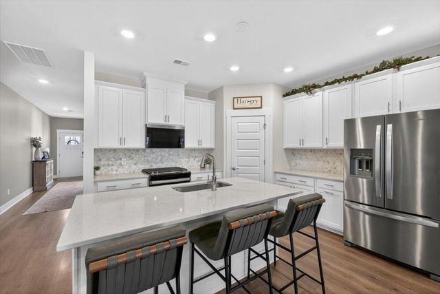 318 Calm Water Way, Summerville, SC 29486