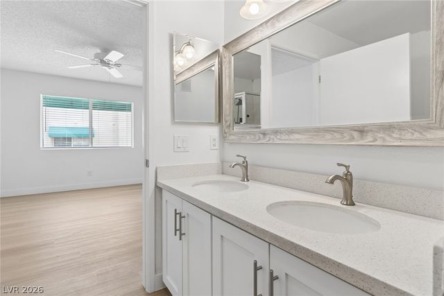 7901 Ryandale Circle 102, Las Vegas, NV 89145