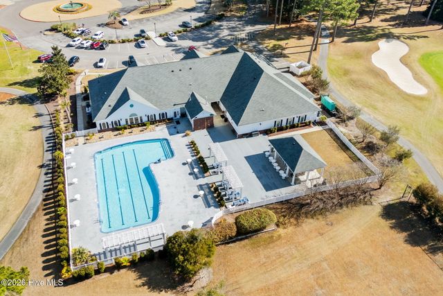 569 Fairburn Court NW, Calabash, NC 28467