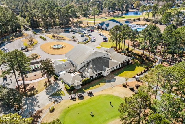 569 Fairburn Court NW, Calabash, NC 28467