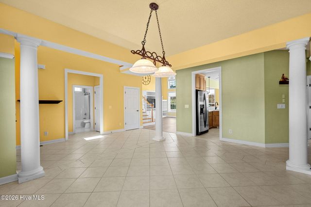 569 Fairburn Court NW, Calabash, NC 28467