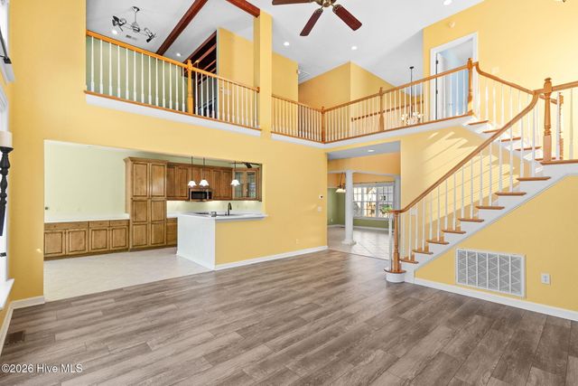 569 Fairburn Court NW, Calabash, NC 28467