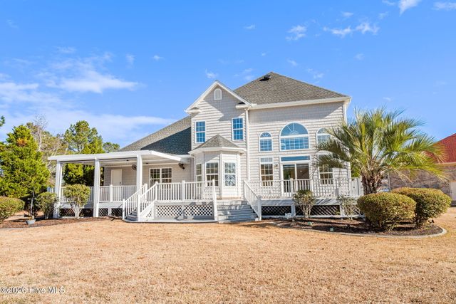 569 Fairburn Court NW, Calabash, NC 28467