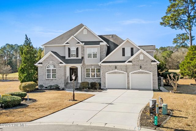 569 Fairburn Court NW, Calabash, NC 28467