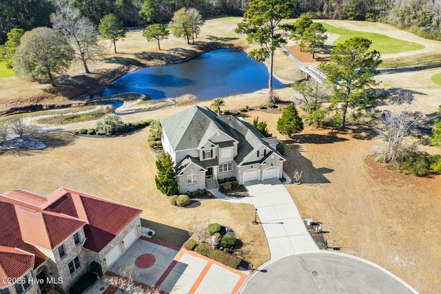 569 Fairburn Court NW, Calabash, NC 28467