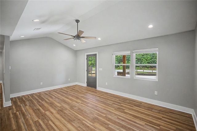 2611 Anderson Highway, Williamston, SC 29697