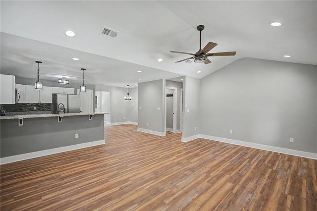 2611 Anderson Highway, Williamston, SC 29697