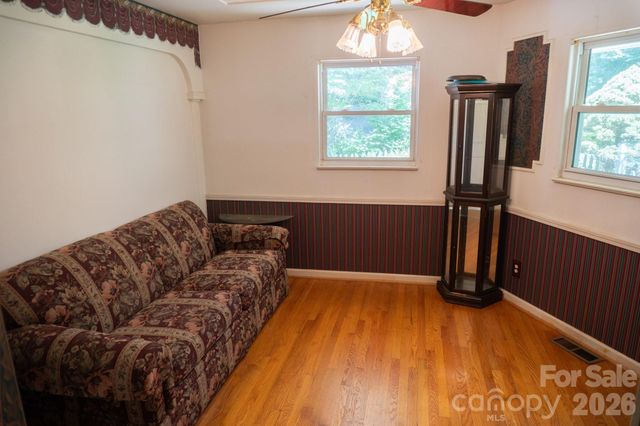 104 Ash Drive, Maggie Valley, NC 28751