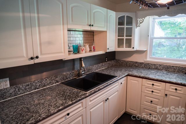 104 Ash Drive, Maggie Valley, NC 28751