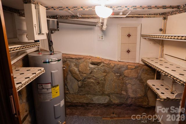 104 Ash Drive, Maggie Valley, NC 28751