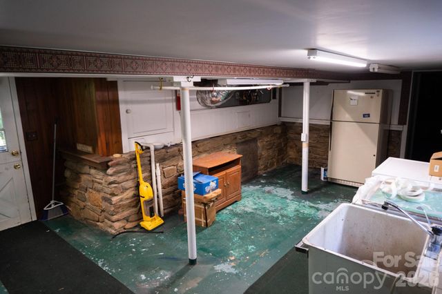 104 Ash Drive, Maggie Valley, NC 28751