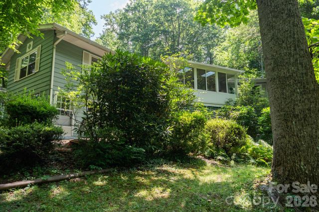 104 Ash Drive, Maggie Valley, NC 28751