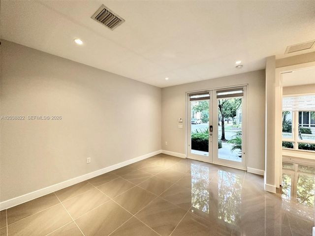 10560 NW 63rd Terrace, Doral, FL 33178
