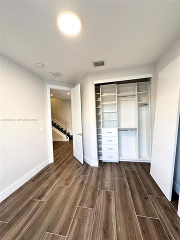 10560 NW 63rd Terrace, Doral, FL 33178